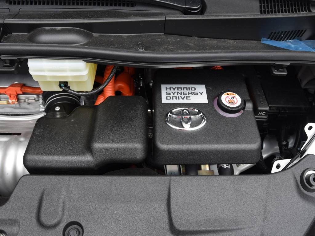 mpv买1.6还是买2.0,不买埃尔法还可以买什么mpv