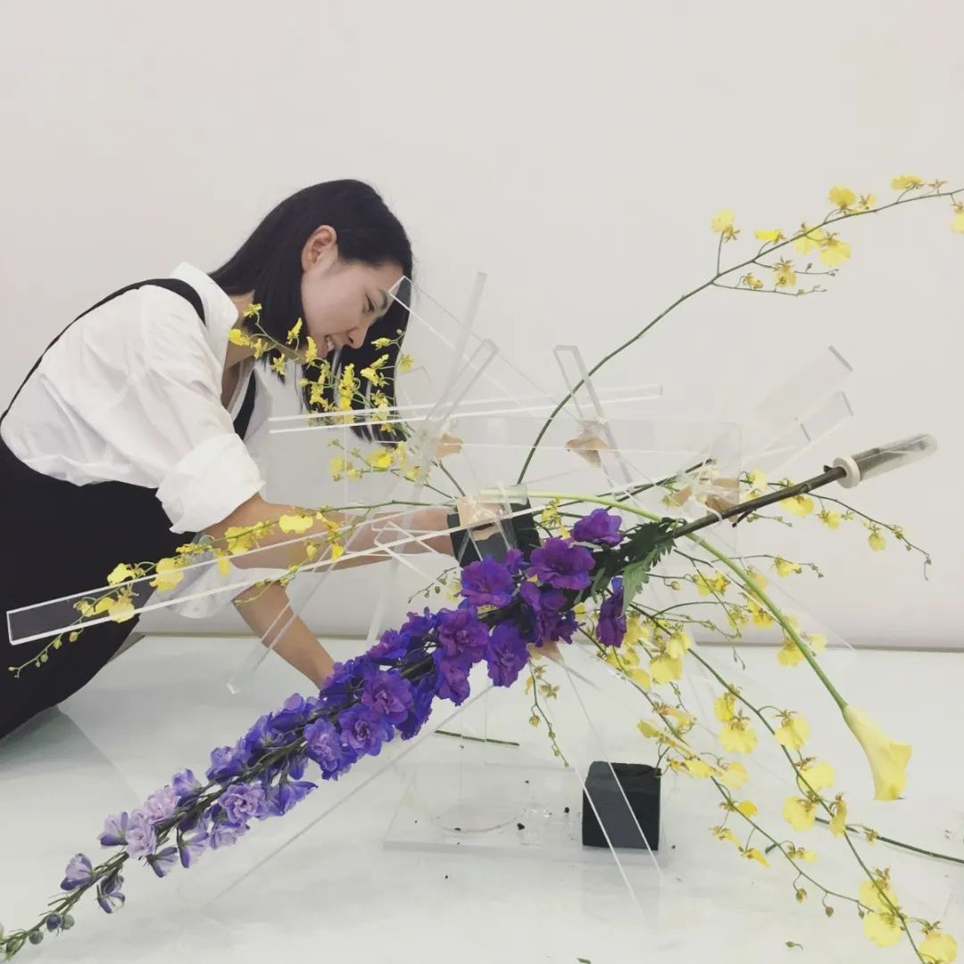 一不小心开了间花店，还和各种大牌合作，真的香