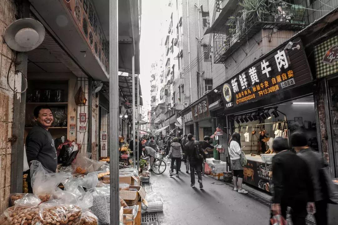 白石洲城中,白石洲的海边