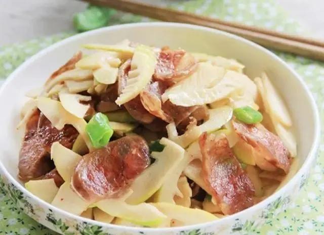 春天来点鲜美的春笋营养又好吃,春笋这样吃不涩不麻鲜脆可口