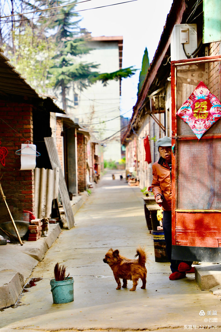 新安老家怀旧行，洛玻砂岩矿成为历史，洛阳水泥厂辉煌不再