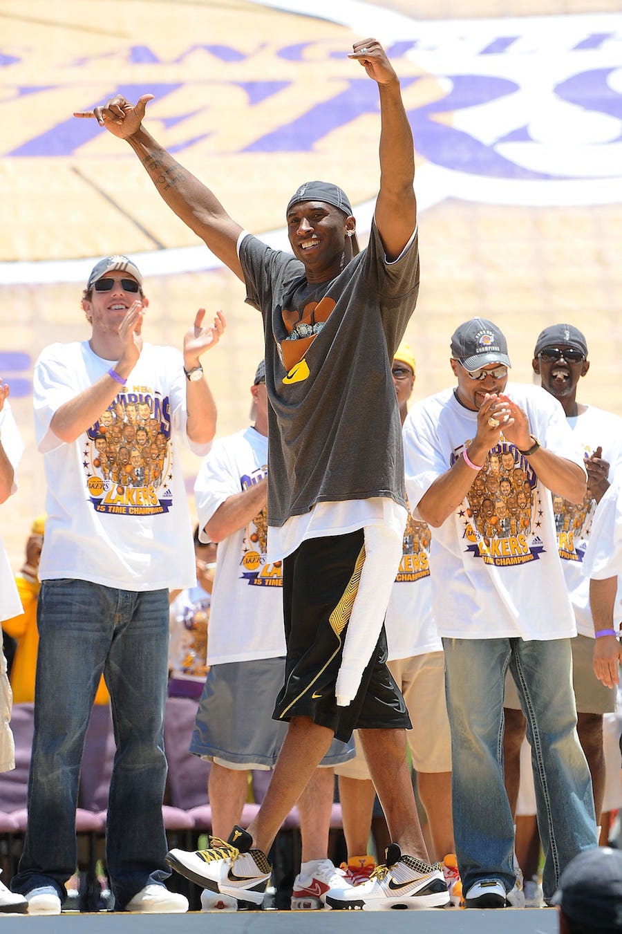 科比4及时行乐配置,科比4太阳配色