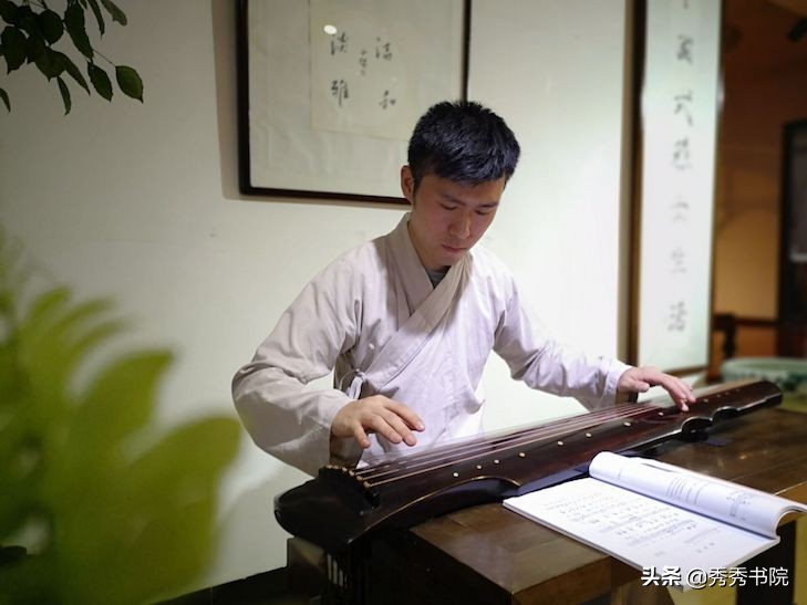 闀垮畨闆呭+,闀垮畨闆呭+瀹屾暣瑙嗛