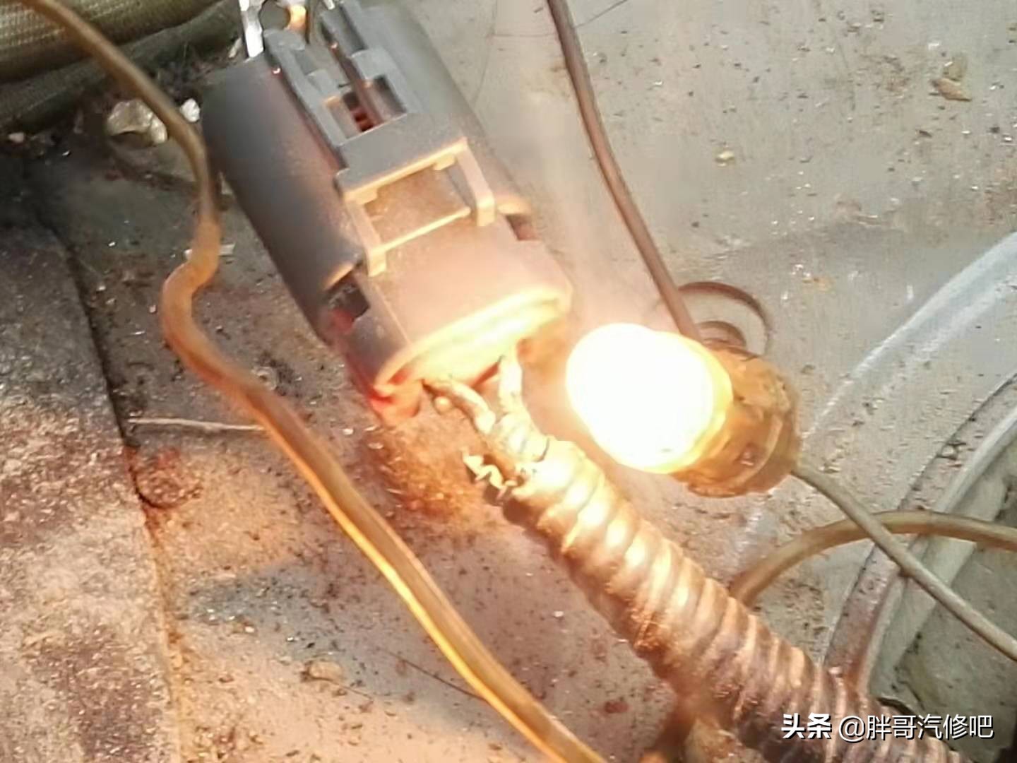 19年蓝鸟难启动很抖,2004年老蓝鸟