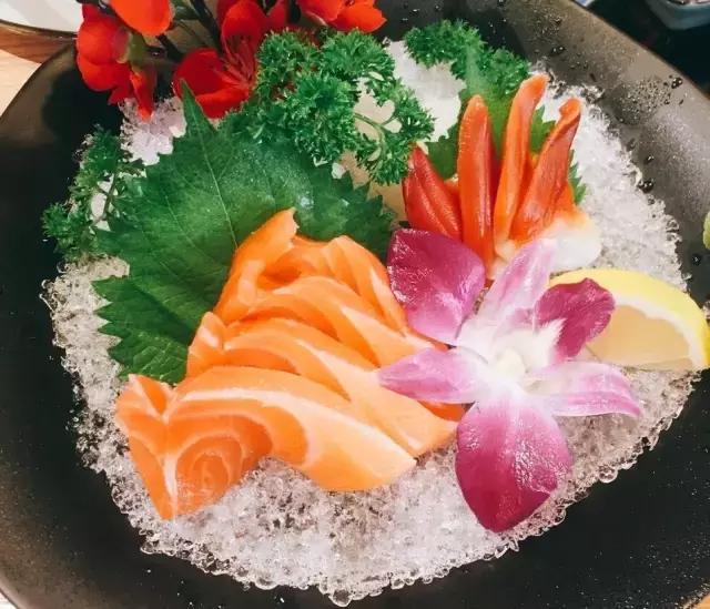 没想到北京地铁4号线这几站地能有30家好吃的,够你吃一年