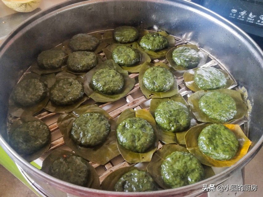 艾叶糯米糍粑简单做法,做艾叶糍粑的全过程