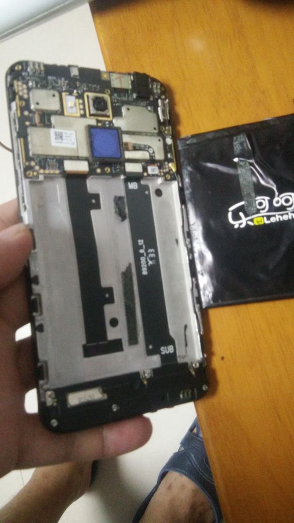 手机换电池维修小技巧视频,手把手教换手机电池