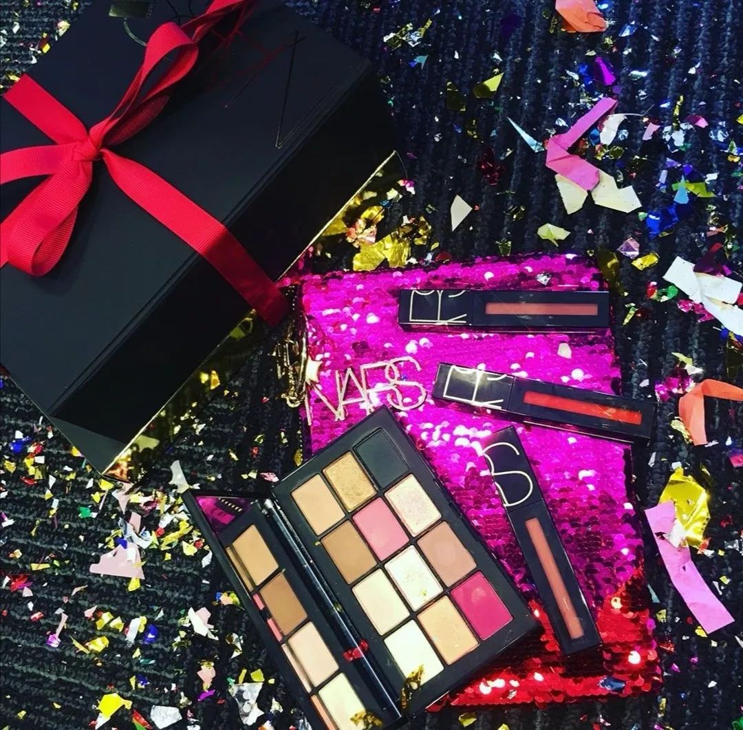 蜂蜜水护肤品雅诗兰黛,雅诗兰黛洗脸