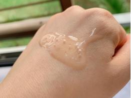 熬最深的夜,也要发最亮的光!烟酰胺精华,让你熬夜也有少女颜