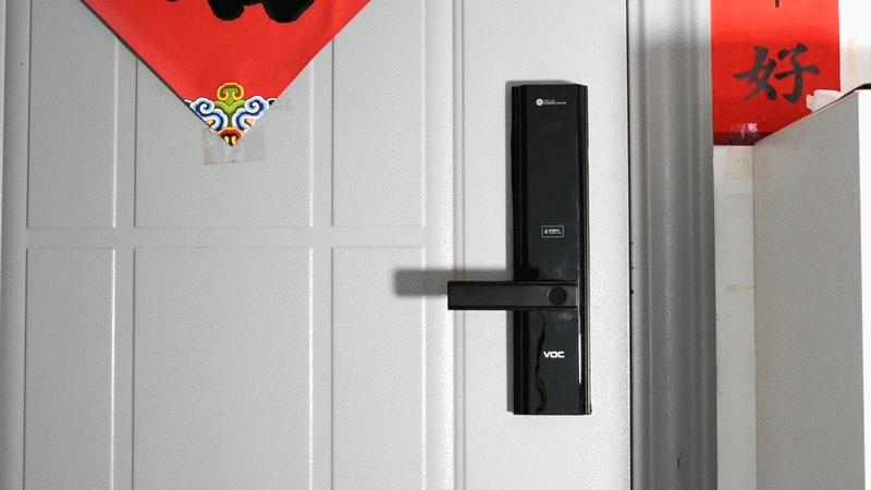 voc指纹锁怎么用密码开门,华为voc智能门锁指纹