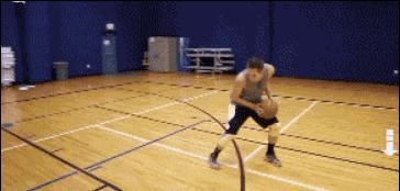 简单实用篮下技巧,上篮技巧30招篮球炫酷过人技巧