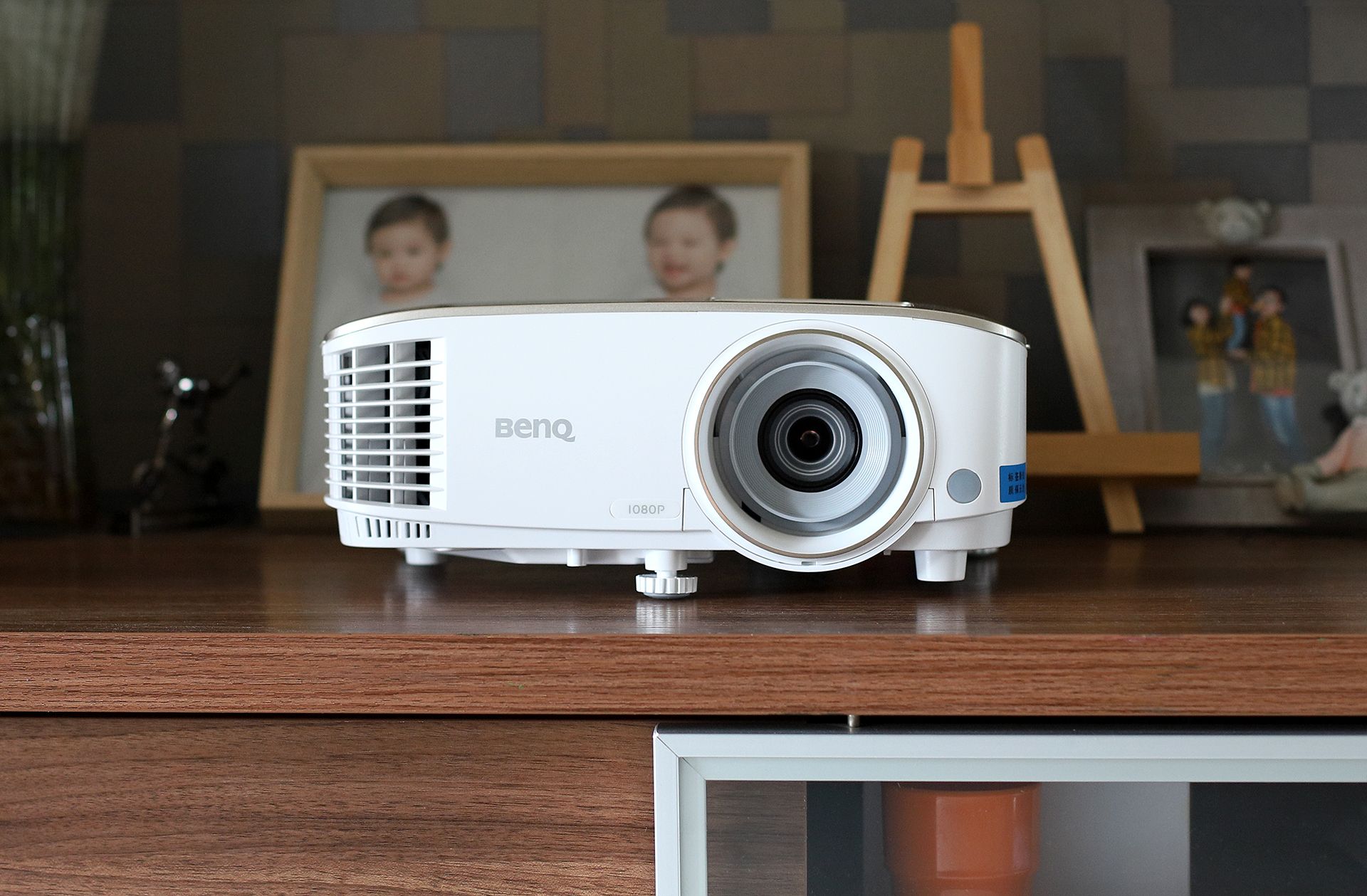 明基投影仪i707真实评测,爱普生投影仪tw5700tx和明基i707