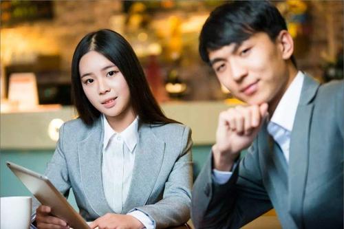 在面试中如何消除紧张,关于在面试中克服紧张的方法