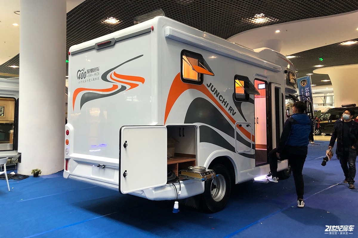 平头轻卡c型房车跃进,详解上汽跃进H500轻卡房车