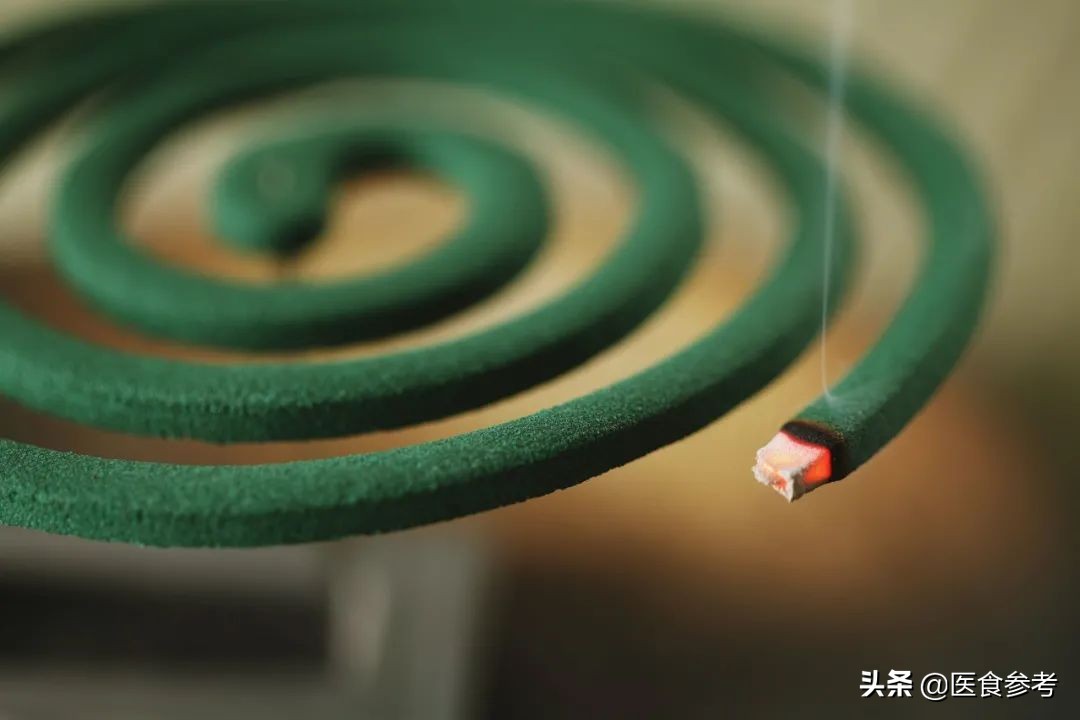 毒蚊子咬了肿起来怎么办,蚊子咬了一口怎么办