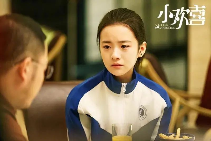 女儿早恋失败妈妈的正确做法,孩子早恋妈妈的正确引导