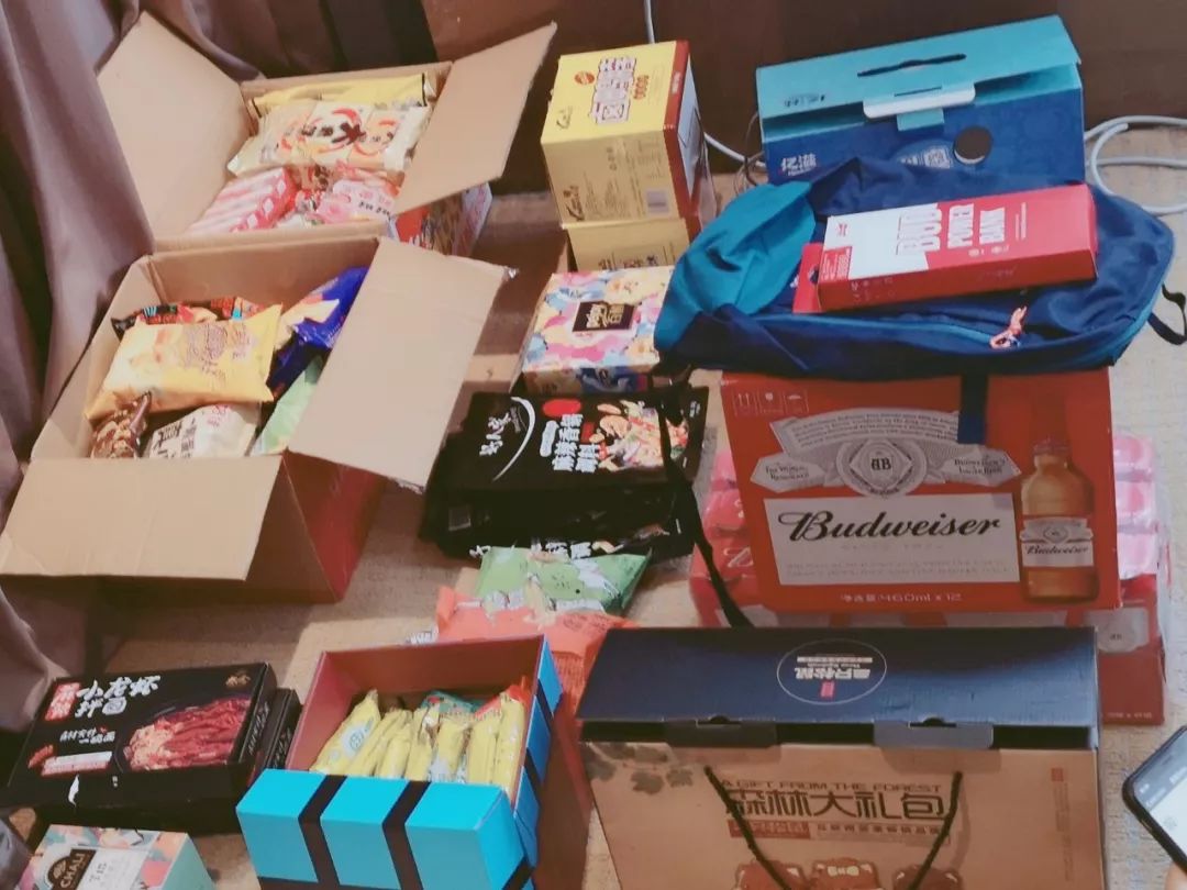 淘宝神人风云榜：从“无用”发明家耿帅到淘宝直播一姐薇娅