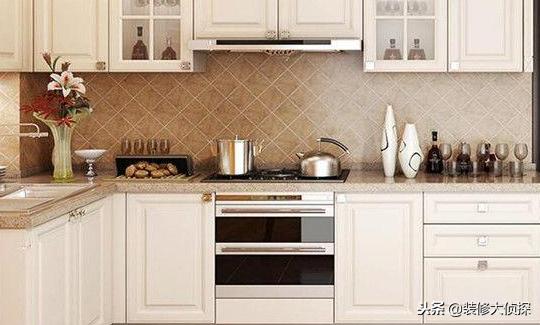 怎么挑选2万元以内的橱柜?过来人实力解说板料+品牌,实用入骨!