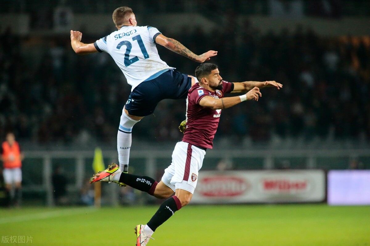 意甲第27轮尤文1-0绝杀拉齐奥,尤文爆冷1-2客负波尔图