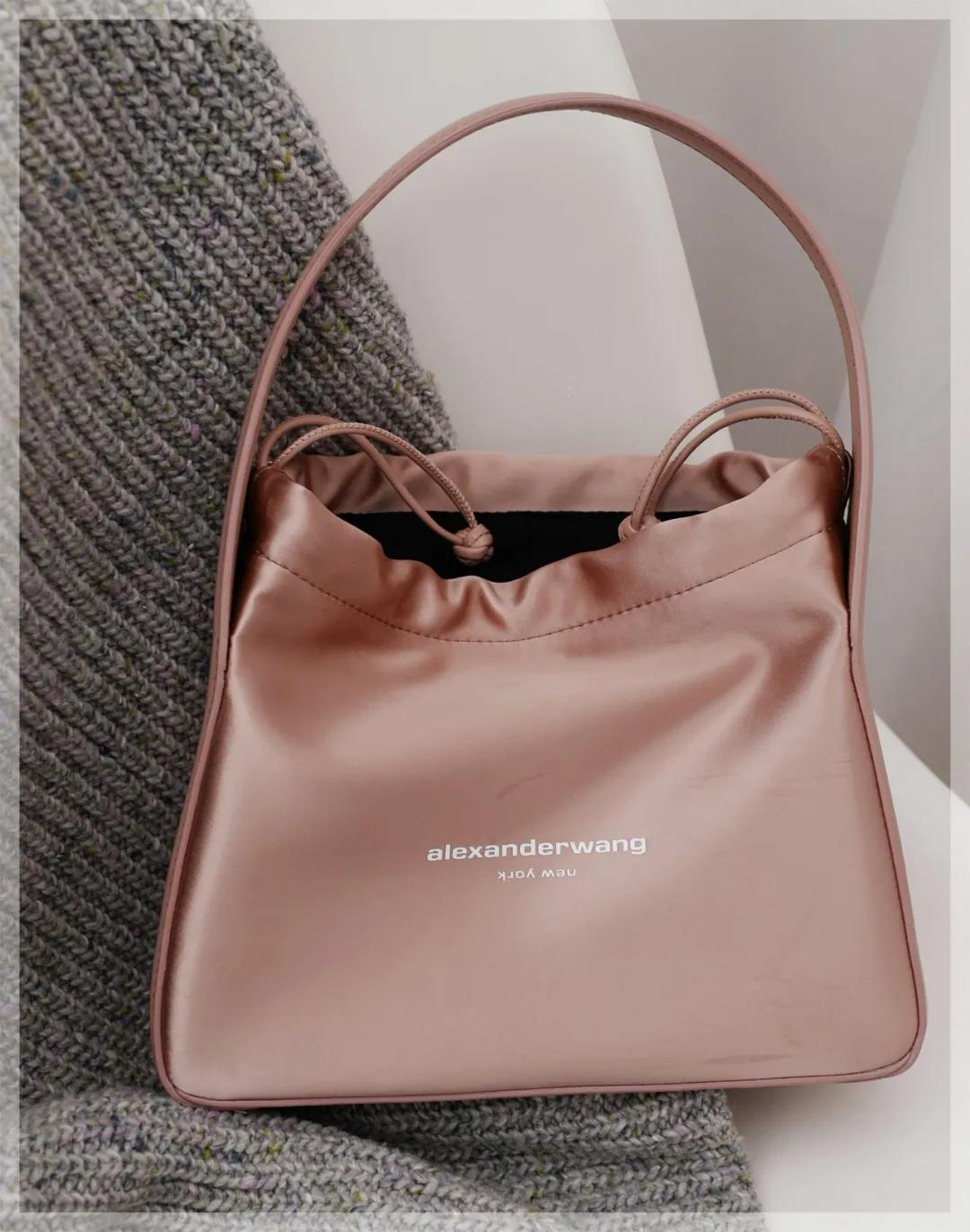 100元左右最好看的小众包,百元小众包却拥有千元质感