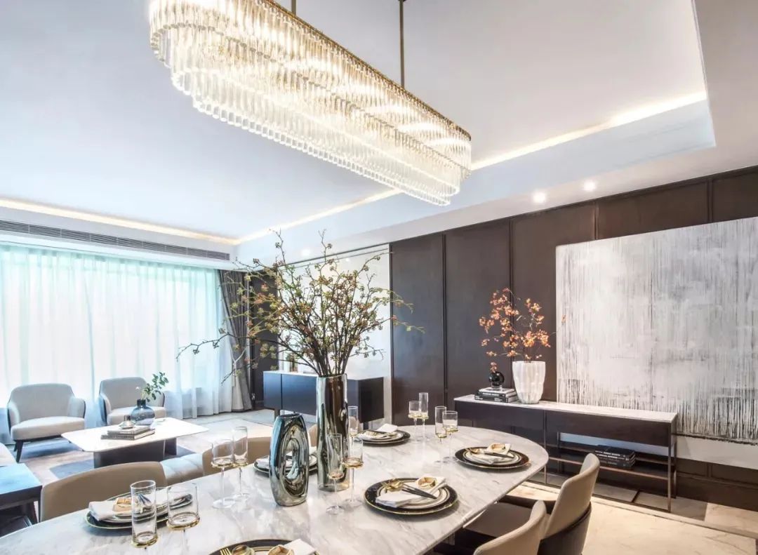 200平意式轻奢风的高级感,200平米现代轻奢风装修带茶室