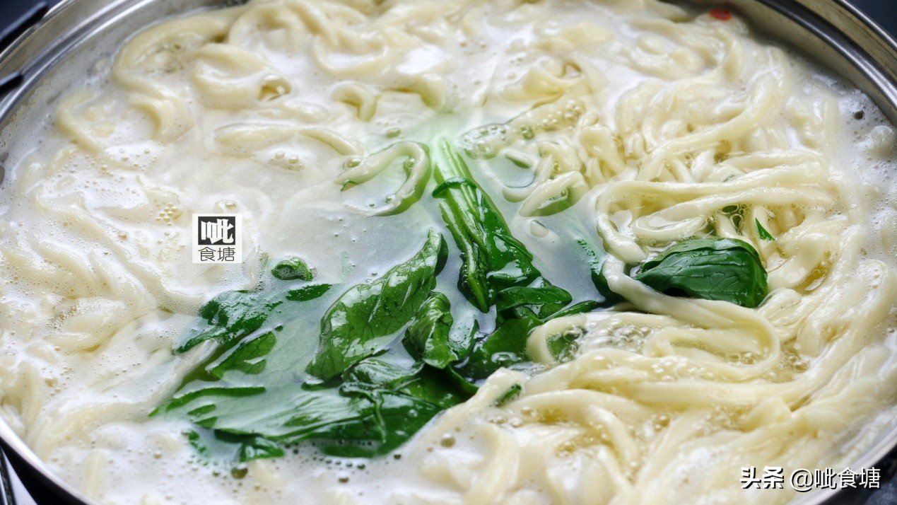 简单美味的羊肉火锅,简单的羊肉汤锅