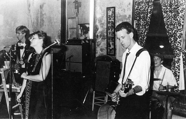 史上最佳十大摇滚乐队首张专辑,一张专辑创中国摇滚最高纪录