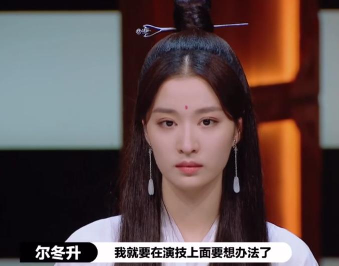 李红最真实的照片,李红被称为央视颜霸