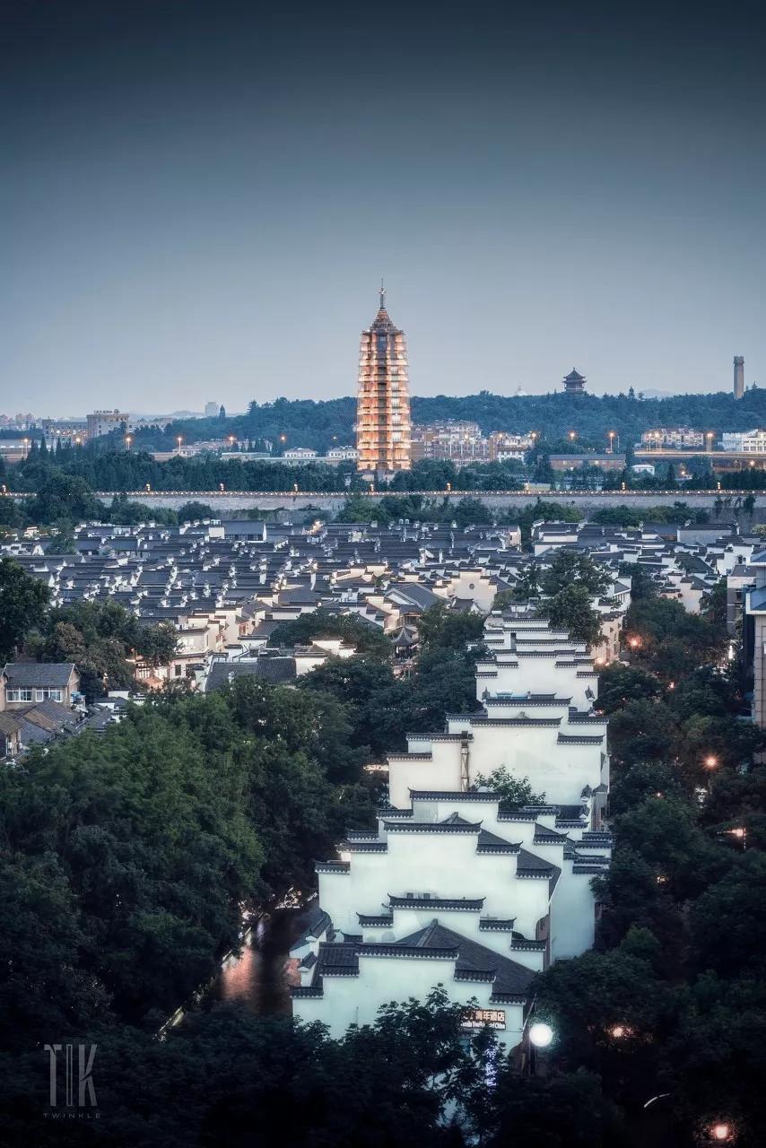 南京天空之镜高清图,中国五大惊艳世界的城市