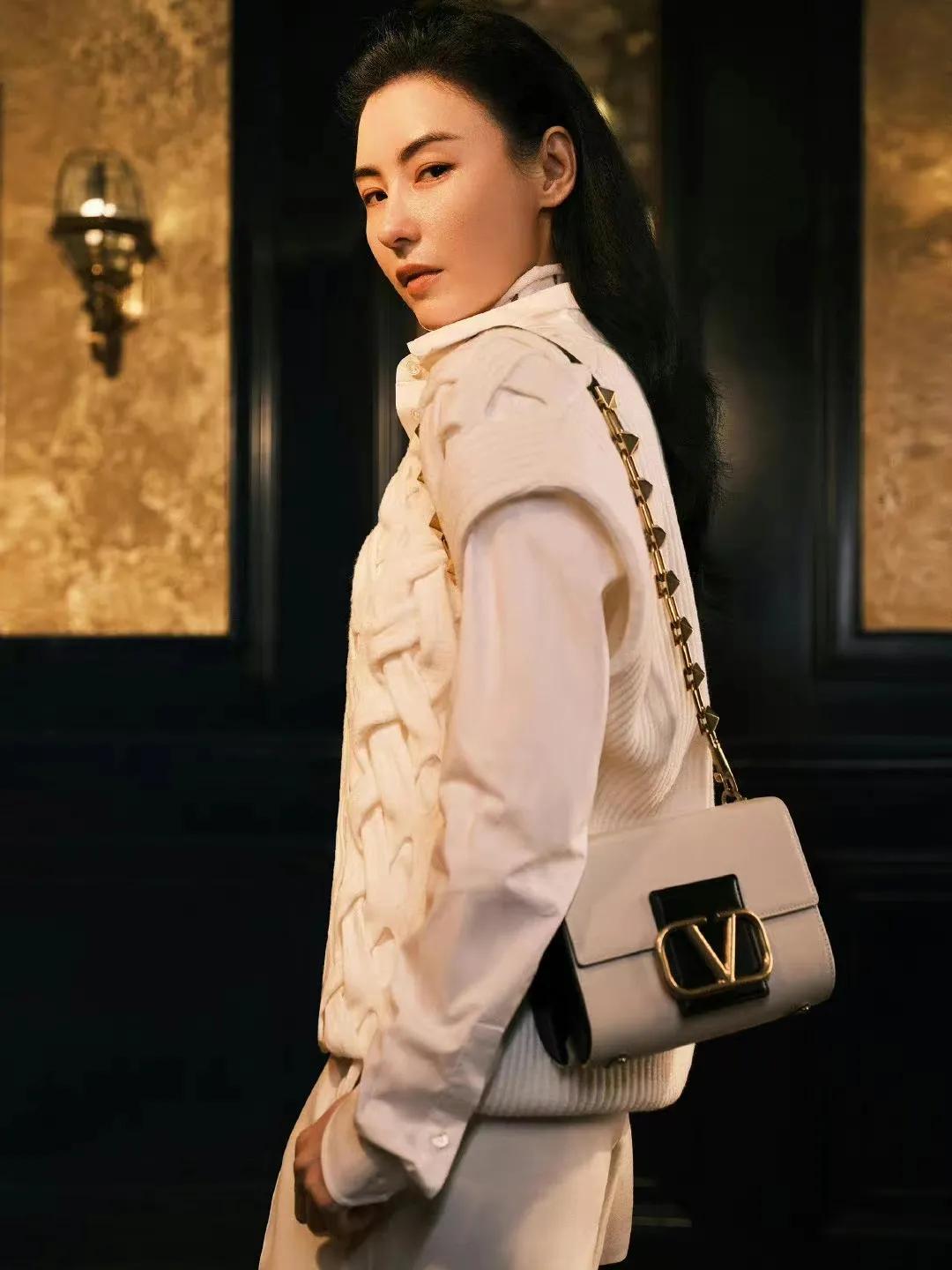 华伦天奴铆钉鞋绝美,华伦天奴绝美