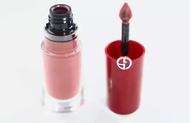 口红品牌比较冷门,50-60岁口红必买色迪奥豆沙多少钱