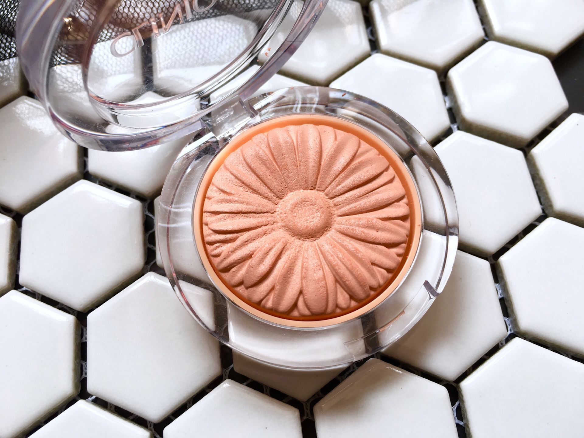 倩碧小雏菊腮红哪个颜色好看,倩碧小雏菊腮红推荐色