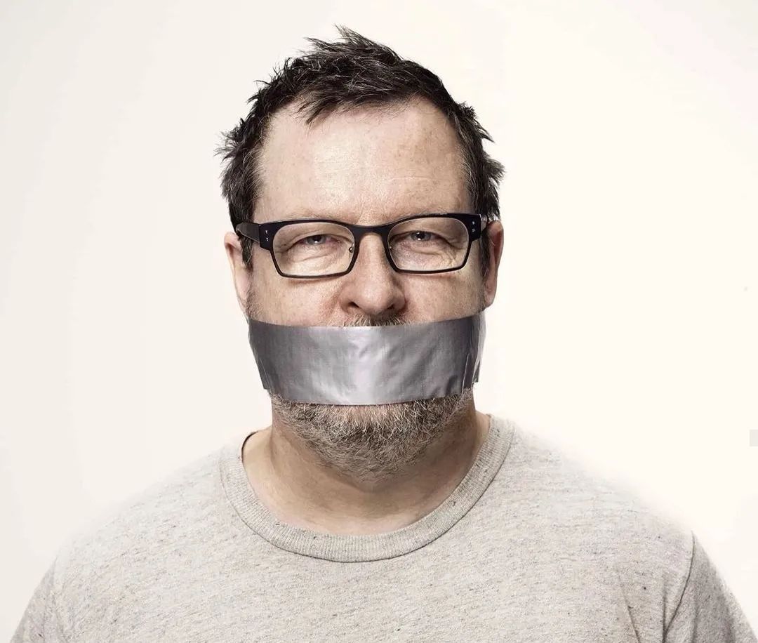 来聊一聊傲慢与性之恶花