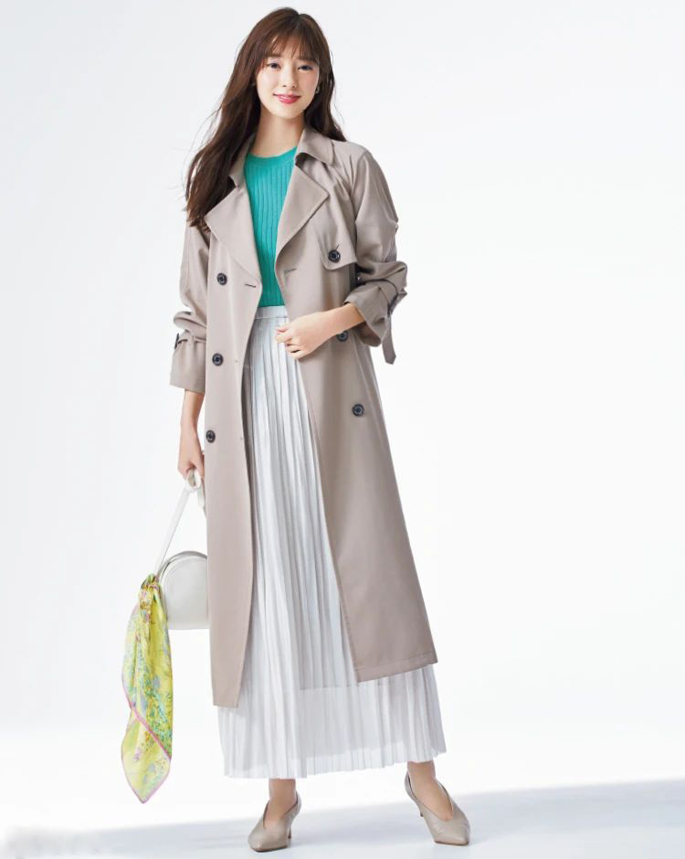 牛仔衣又是春天不可缺少的衣服,冬季牛仔衣的穿搭酷飒