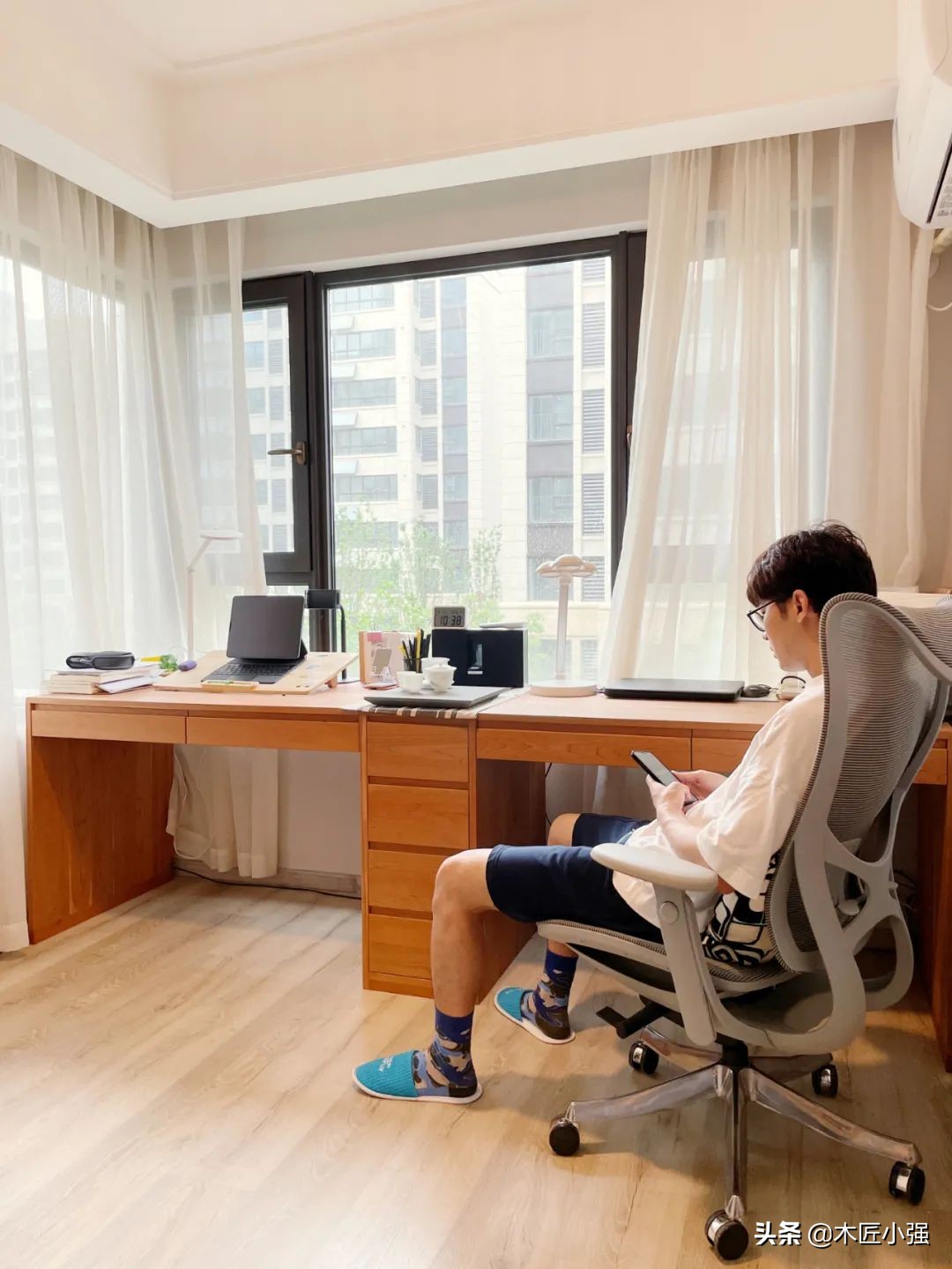 衣帽间玻璃移门轻奢,玻璃衣帽间轻奢