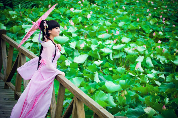 散文漫步乡间小路,散文阅读吟风