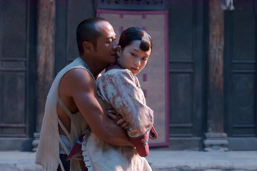 《白鹿原》中，经历多个男人的田小娥为什么有如此悲惨的命运