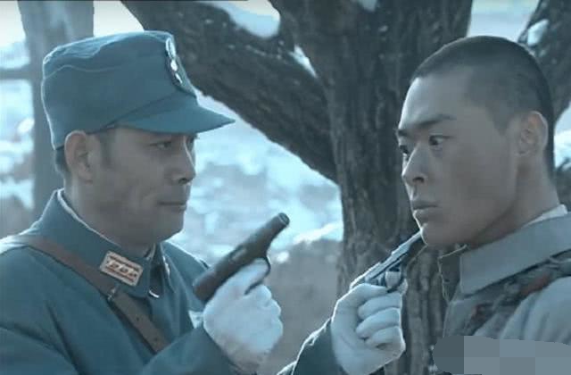 楚云飞送李云龙的枪什么型号,楚云飞送给李云龙的勃朗宁型号