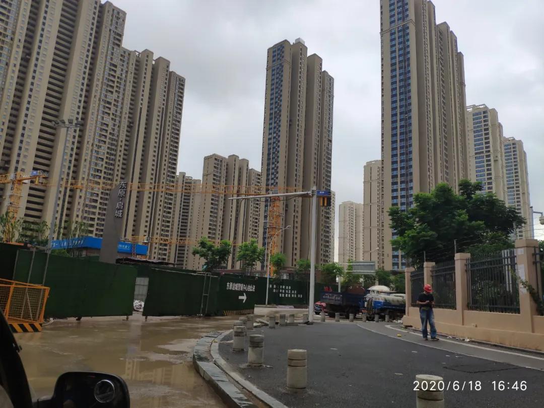 这样的社区底商,太过于真实