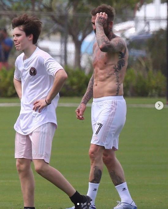 贝克汉姆大秀身材,贝克汉姆抗击疫情视频