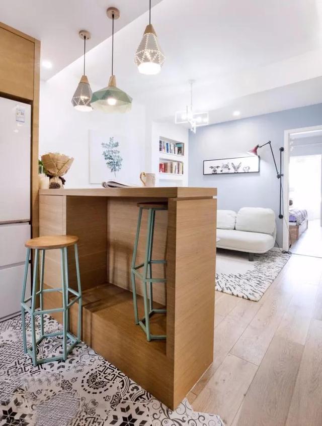 60㎡北欧风两居室，小吧台当电视背景墙，这设计真是靓