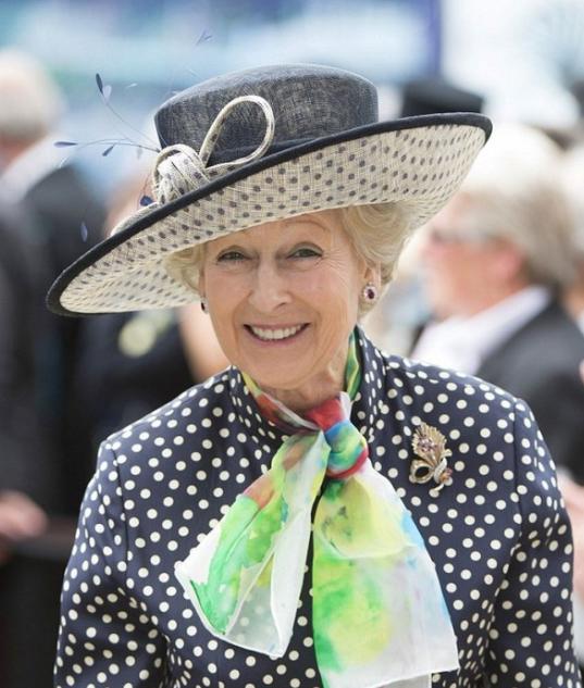 玛丽娜公主英国婚礼,英国王室玛丽娜