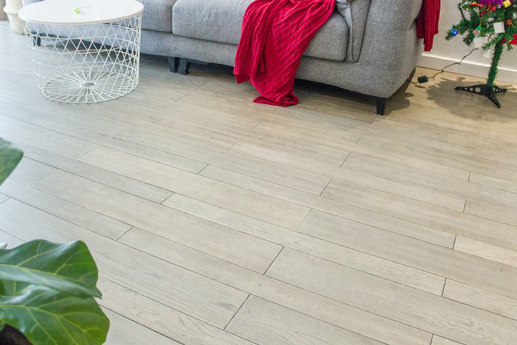 大自然实木地暖地板靠谱吗,大自然实木地暖地板价格