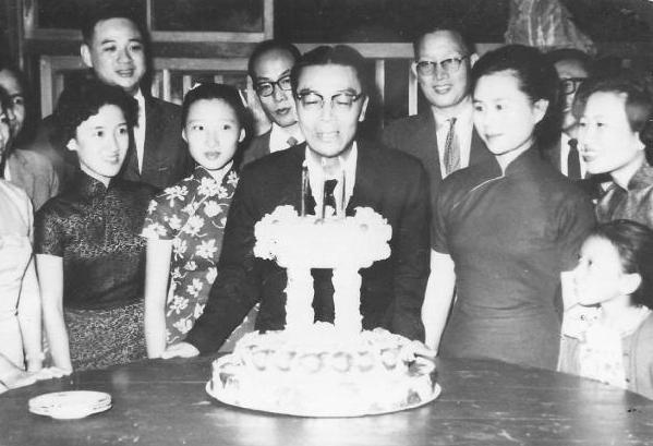 英达和梁欢婚姻现状,英达出轨谁