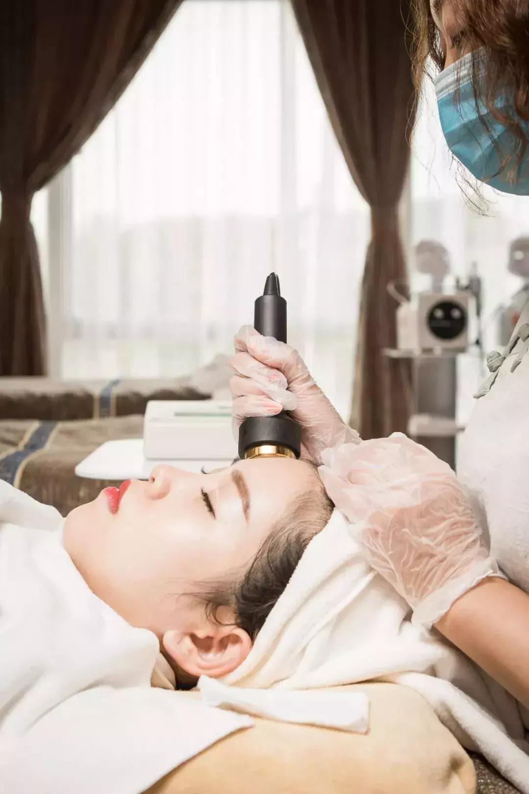 火爆欧洲、迪拜的“漂浮舱”来天津了！躺45分钟等于睡眠8小时