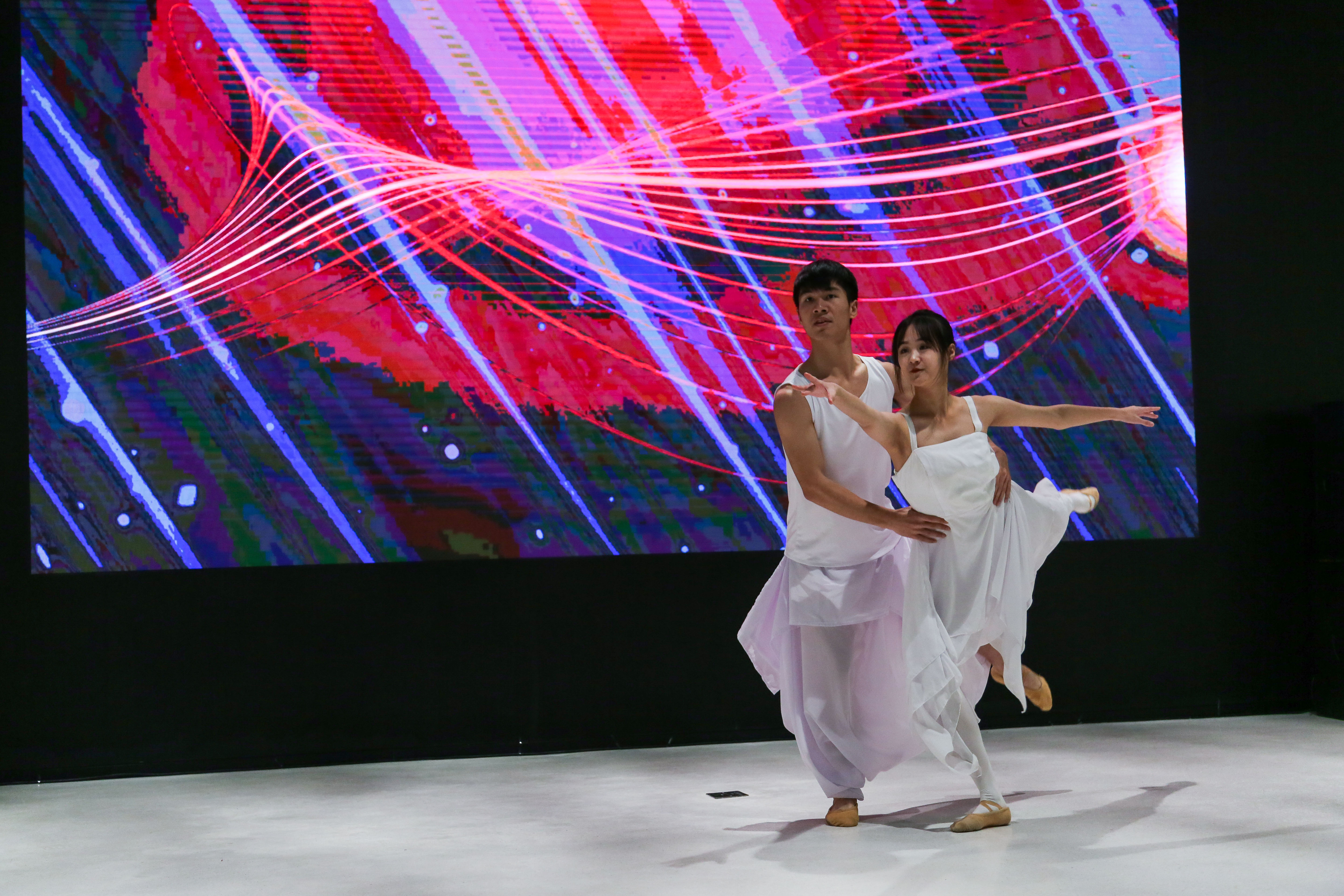 首台全新bmwx5到店,全新bmwx5中山上市体验活动