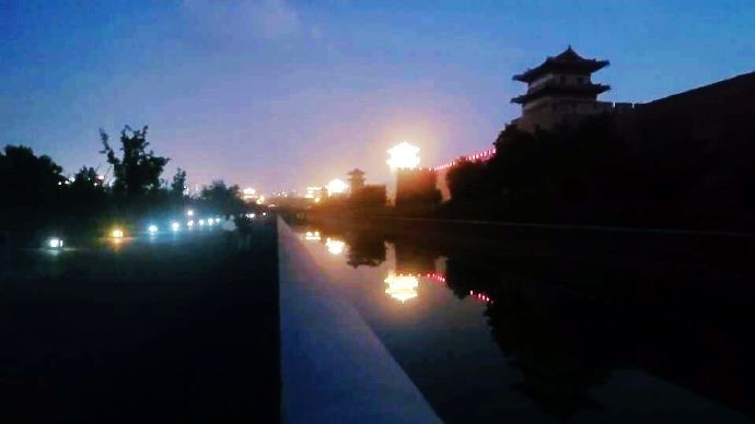 大同古城最好吃的铜火锅,大同传统老火锅