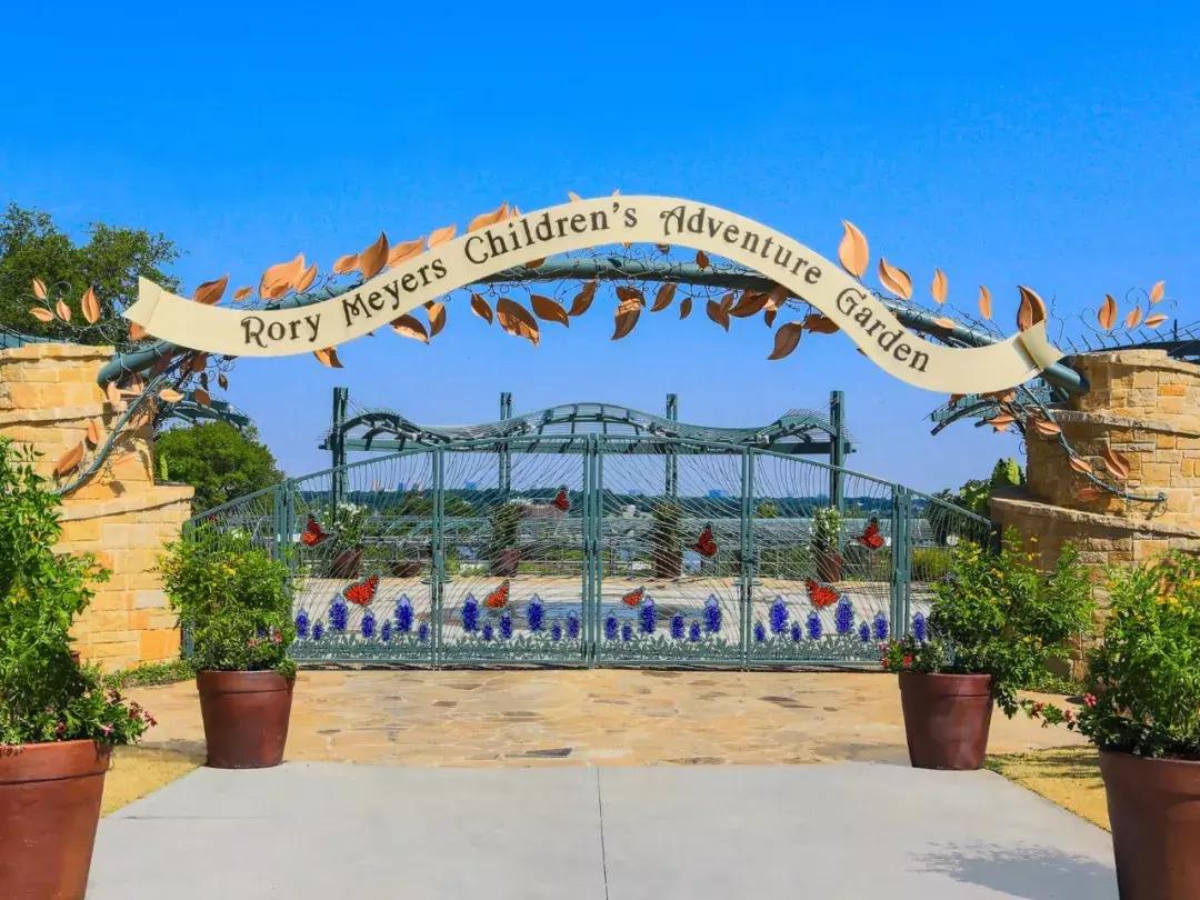 有趣的儿童花园,打造一个500平露台的共享儿童乐园