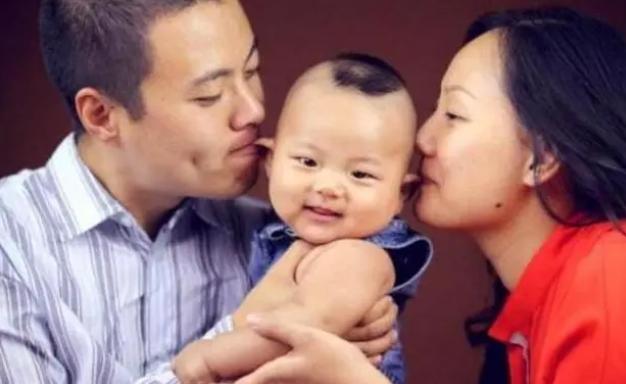 孩子骄傲自大怎么调整自己,面对骄傲自大的孩子怎么引导