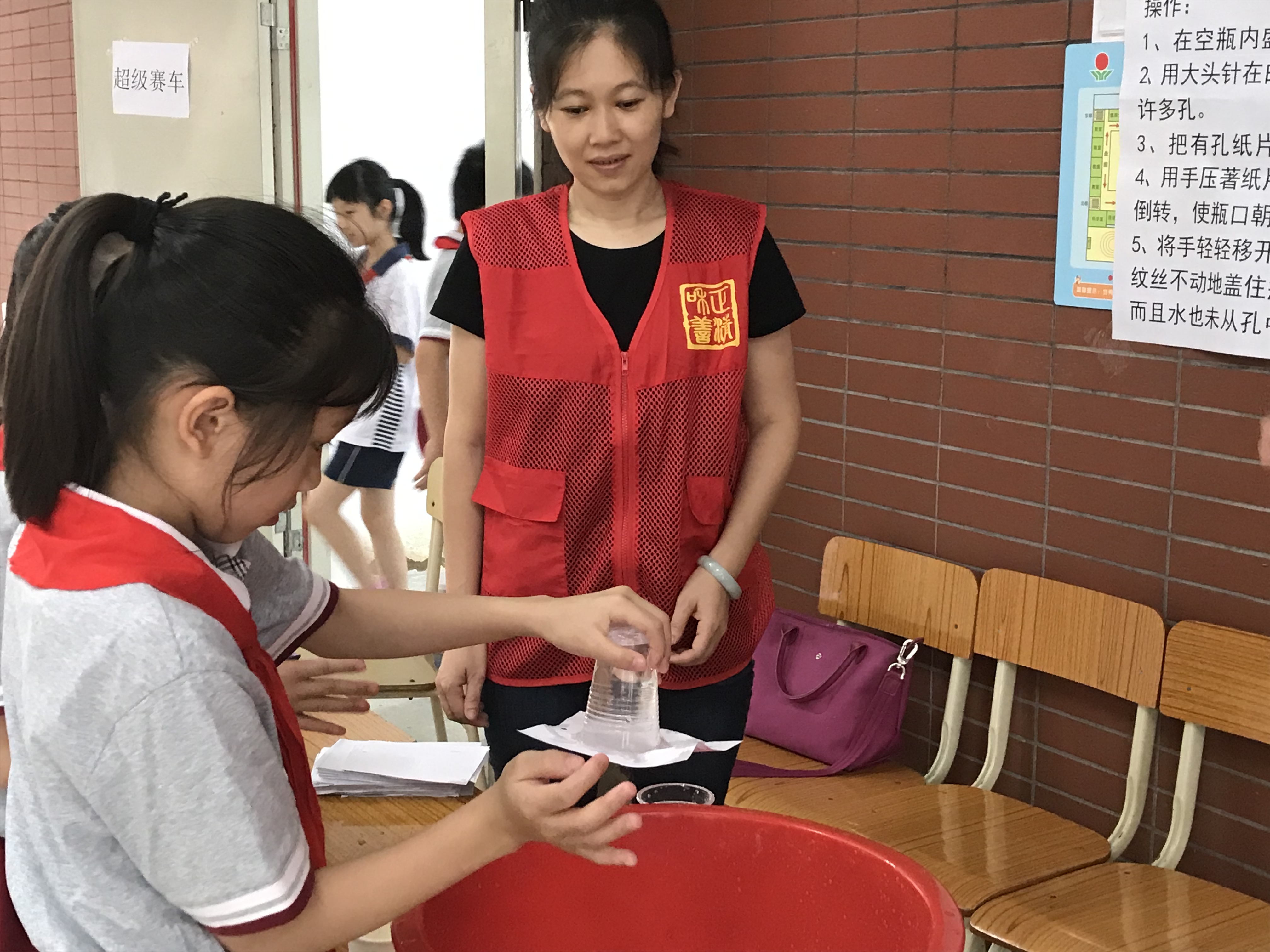 缇庡湪闈掓槬骞村崕,缇庡湪闈掓槬骞村皯